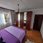 Apartment With Parking Space - 22919 Split