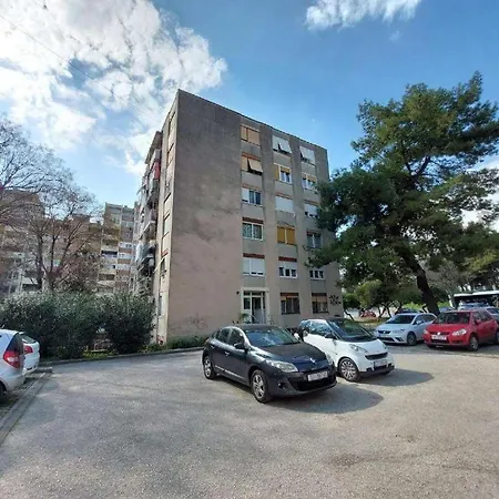 With A Parking Space - 22919 Apartment *